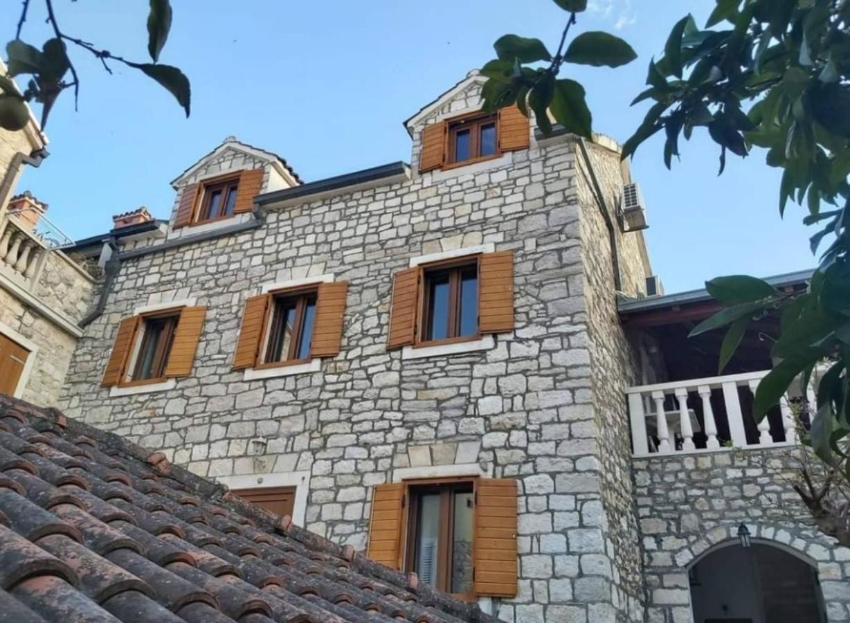Vila Dora Supetar Apartment Exterior photo